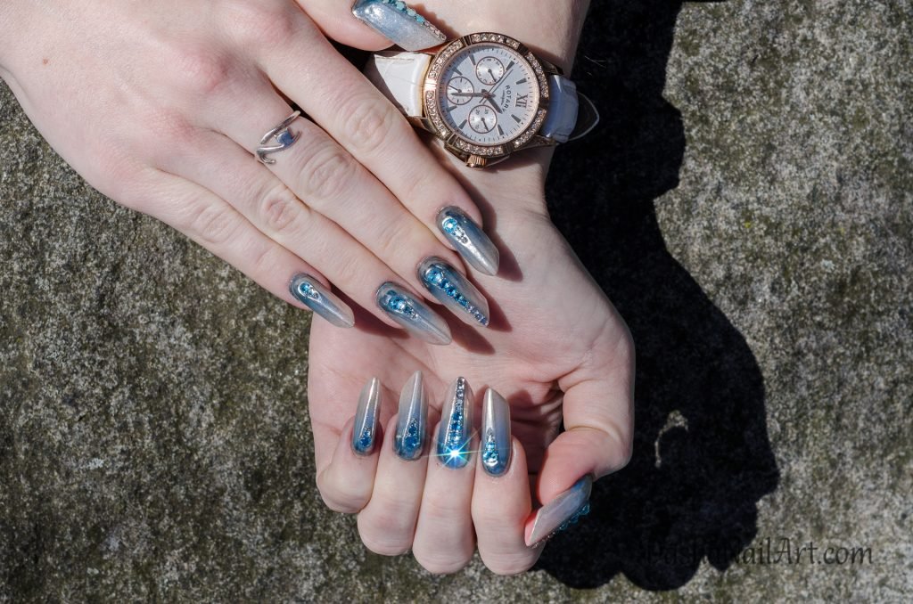 Edge blue ombre Nails with shiny diamonds and chrome