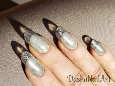 Luxury Metallic clear french tips nails
